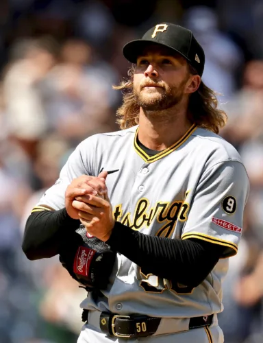 Pirates best Yankees in extra innings